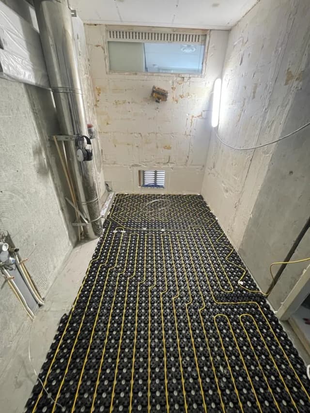Bathroom Flooring Heating
